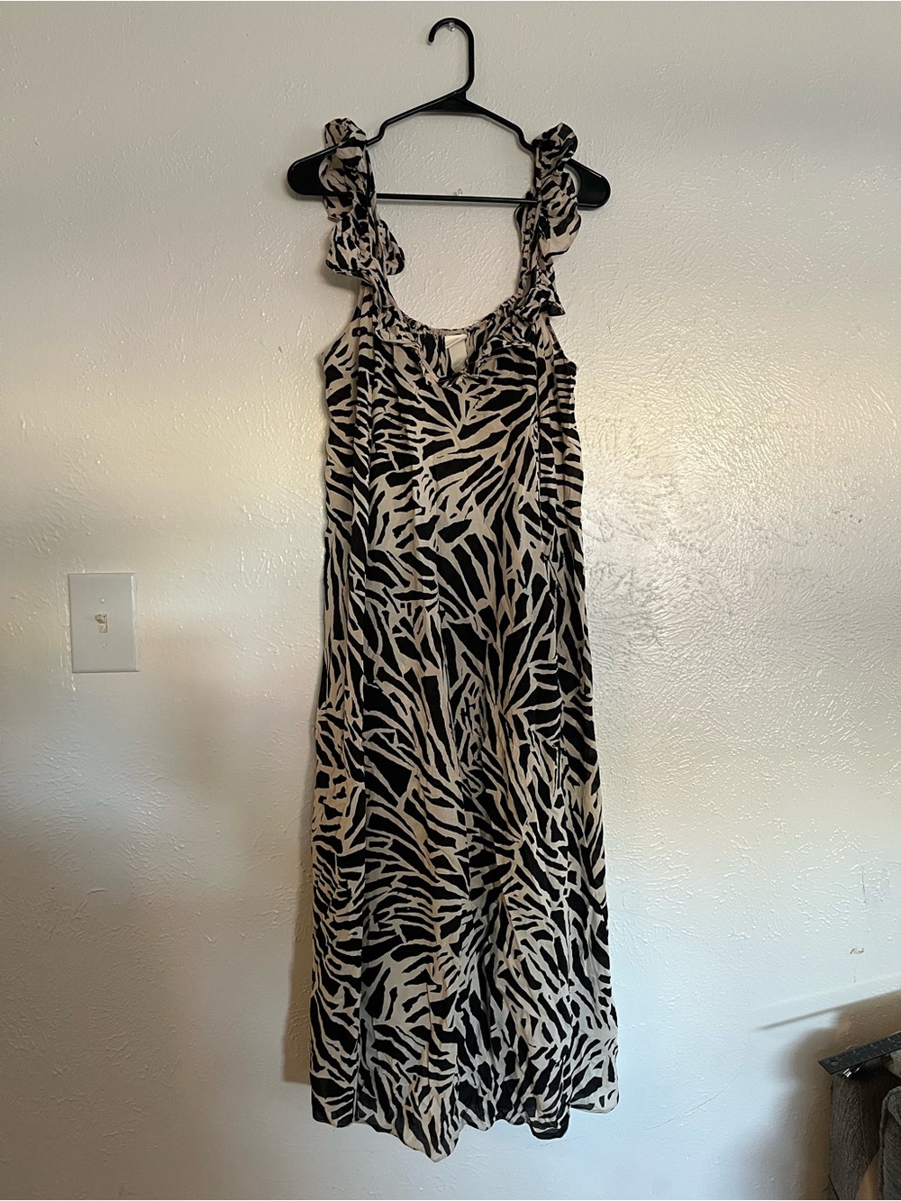 H&M Black and Cream Animal-Print Maxi Dress